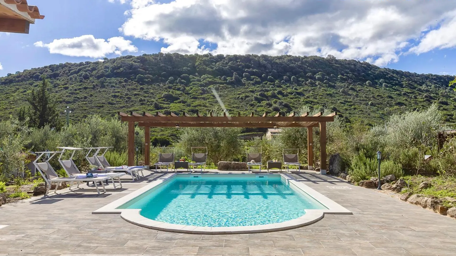Alghero Villa Flamingo Luxury Resort With Exclusive Pool, Gym And Spa