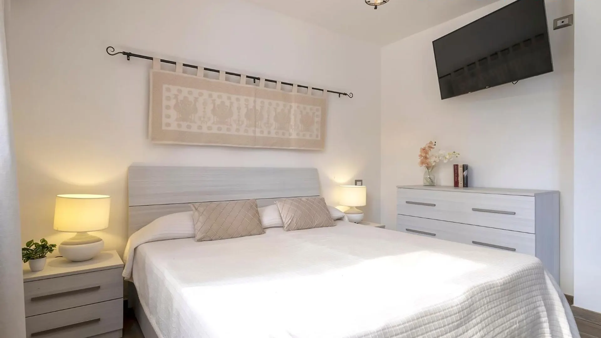 Alghero Villa Flamingo Luxury Resort With Exclusive Pool, Gym And Spa 0*,  Italy